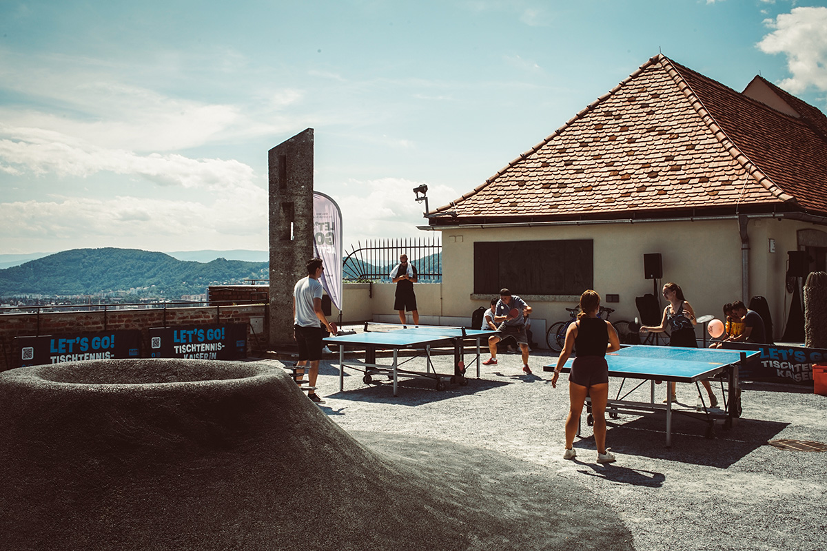 Tischtennis-KaiserIn in Graz auf dem Schlossberg